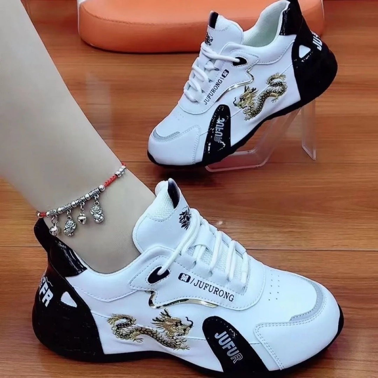 Damen Sportliche Sneakers mit trendigem Drachenmuster