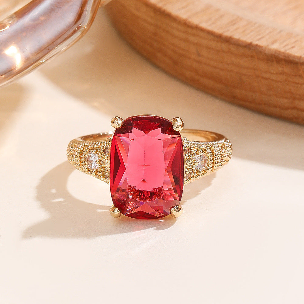 Damen Eleganter Ring mit grünem Edelstein Shop Nory