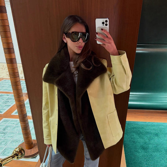 Damen Eleganter Oversize-Mantel aus Veloursleder‑Optik mit voluminösem Faux‑Fur‑Schalkragen Shop Nory