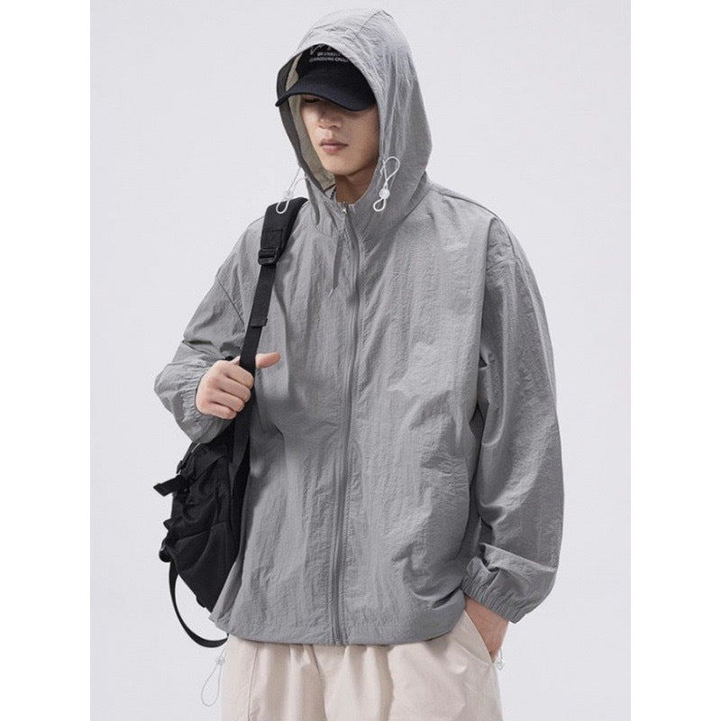 Herren leichte Windjacke mit praktischen Taschen und verstellbarem Kapuzen-Design
