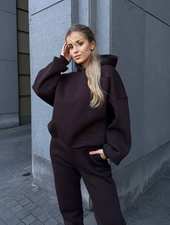 Damen Oversized-Fleece-Sweatset mit Kapuze und konisch zulaufender Jogginghose Shop Nory