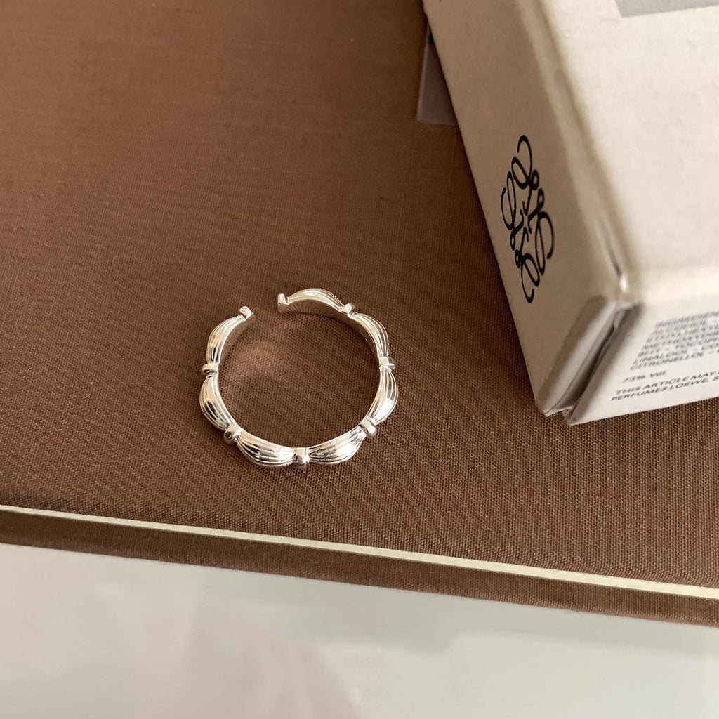 Damen Offener Ring mit modernem gewellten Design Shop Nory