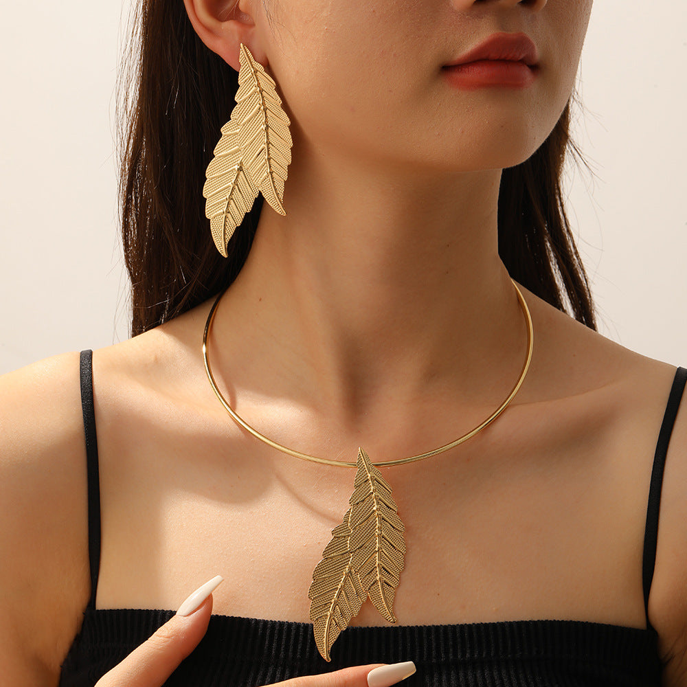Damen Schmuckset mit filigranem Blätterdesign Shop Nory