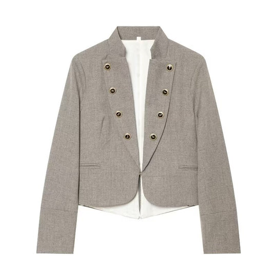 Damen Cropped, taillierter Blazer mit Stehkragen, doppelter Zierknopfleiste und asymmetrischem Saum Shop Nory