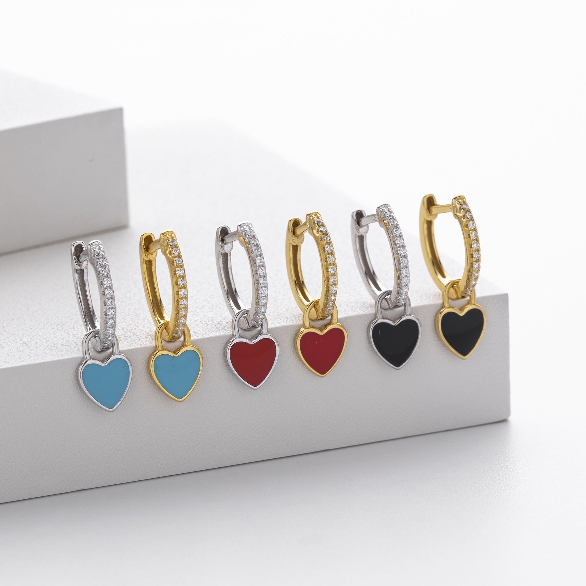 Damen Ohrhänger mit funkelndem Herzanhänger aus hochwertigem 925 Sterling Silber Shop Nory
