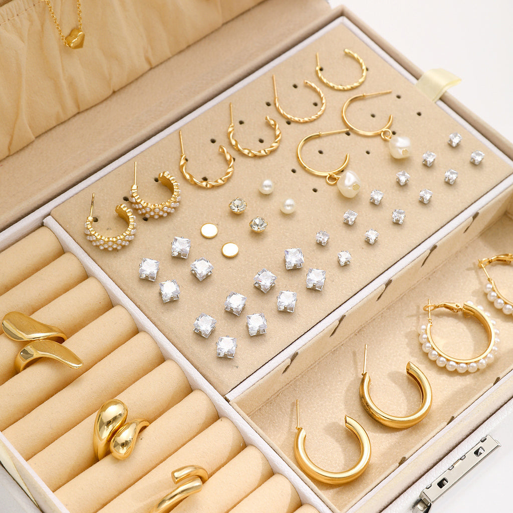 Damen Ohrschmuck-Set mit eleganten Perlen- und Kristallakzenten Shop Nory