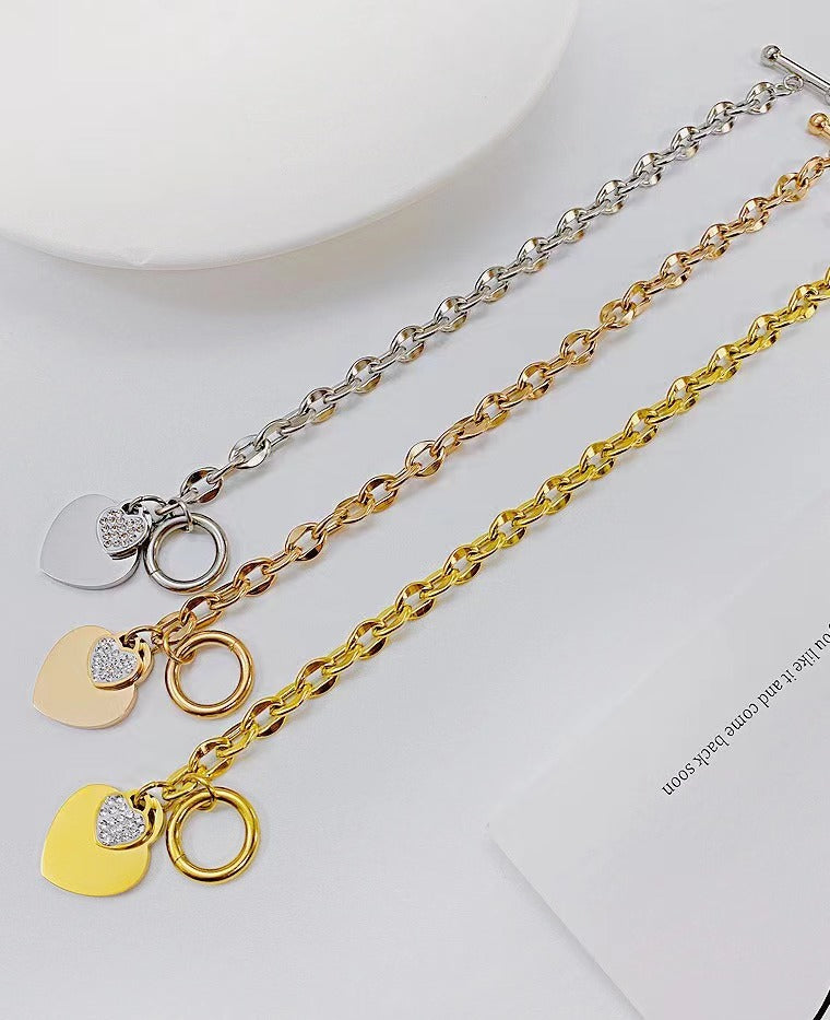 Frauen Herz-förmige Charm Toggle Armband Shop Nory