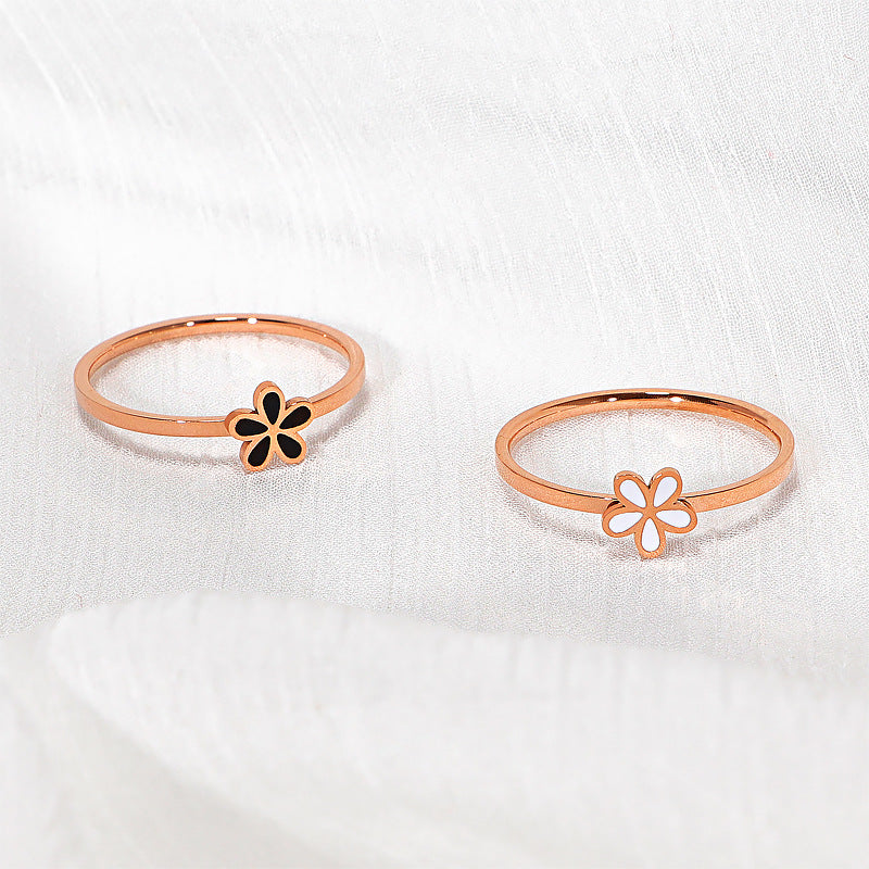 Damen Ring mit filigranem Blüten-Design Shop Nory