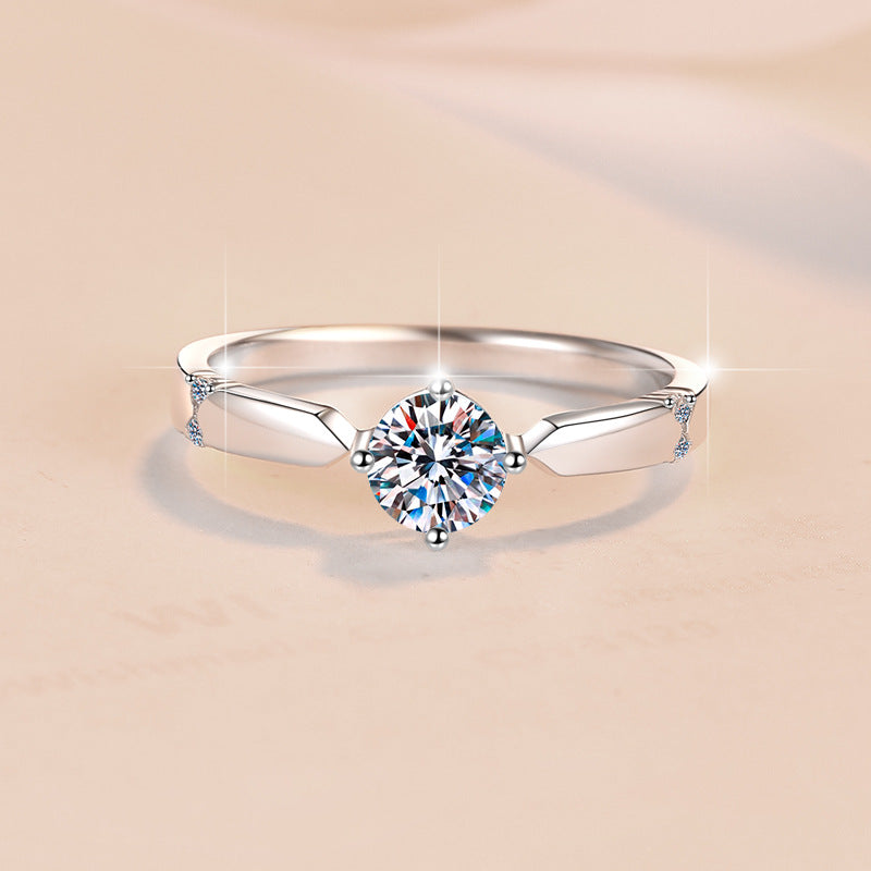 Damenring mit funkelndem Zirkonia in elegantem Design Shop Nory