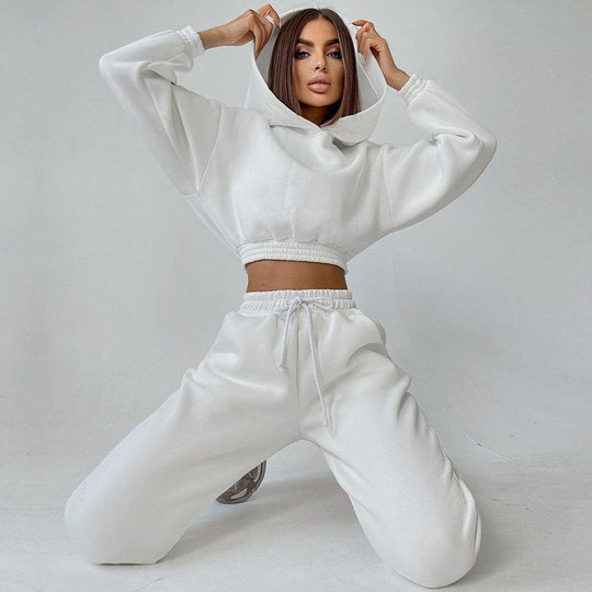 Damen cropped Stehkragen-Sweatset mit elastischem Taillenbund und hochtaillierter Tapered-Jogginghose Shop Nory