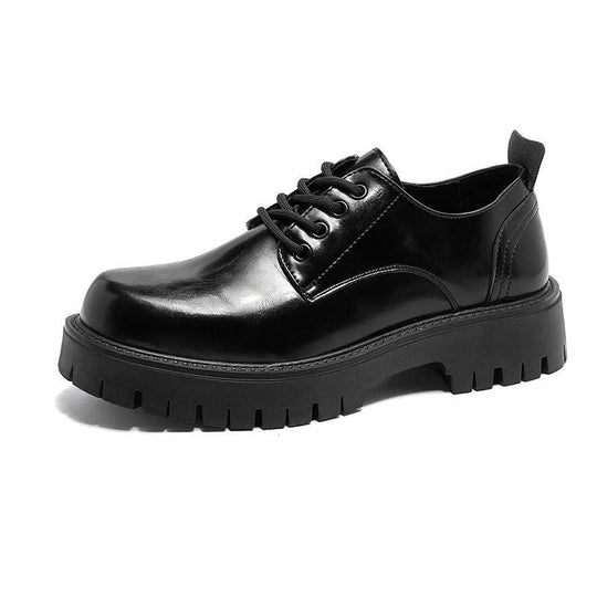Herren klassische Schnürschuhe mit robustem Profil und elegantem Finish