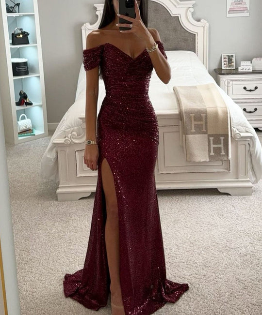 Damen Glamouröses Abendkleid mit schulterfreiem Schnitt und schimmerndem Stoff