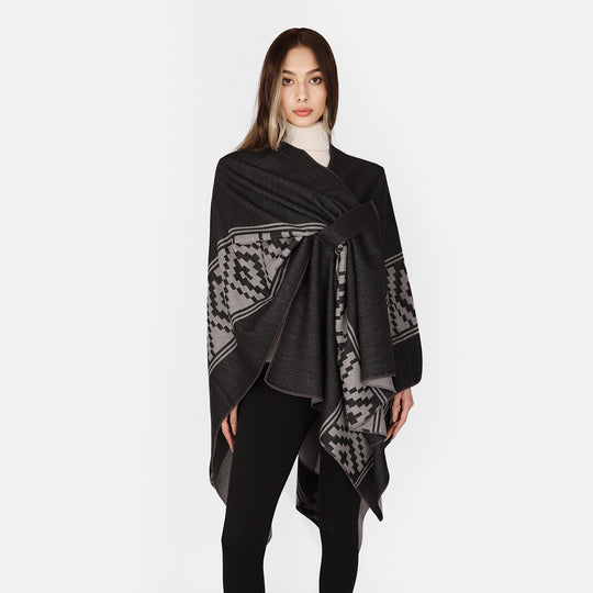 Damen Jacquard‑Ruana mit Bindegürtel und geometrischem Muster Shop Nory