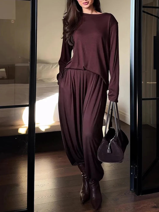 Damen Oversize-Seidiges Ensemble mit kastigem Oberteil und ballonförmiger Plissee-Hose Shop Nory