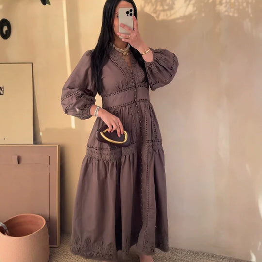 Damen Maxikleid im Boho‑Stil mit Spitzeneinsätzen, Knopfleiste und Ballonärmeln Shop Nory