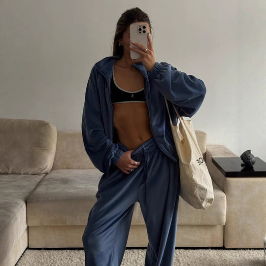 Damen lässiges Lounge-Zweiteiler Set mit Oversize Zipjacke und weitem Bundhose Shop Nory