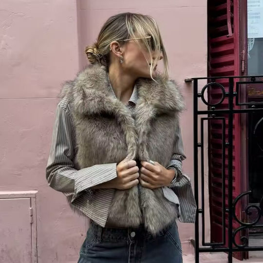 Damen Ärmellose Kunstfell-Weste mit breitem Schalkragen Shop Nory