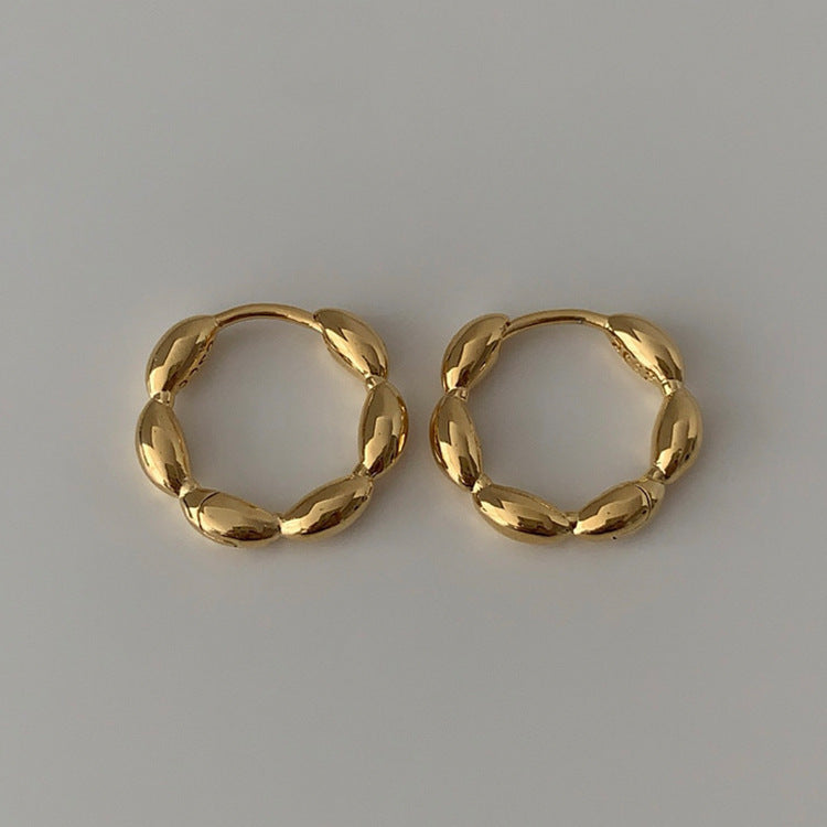 Damen Creolen mit elegantem, geschwungenem Design Shop Nory