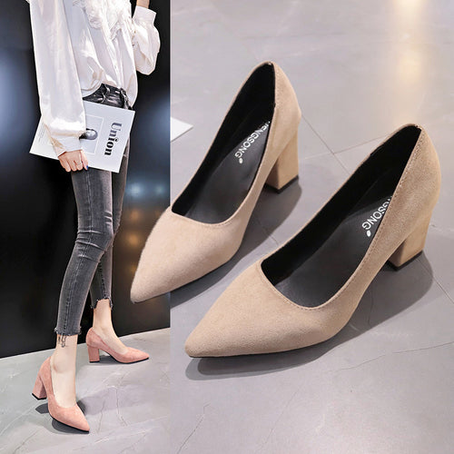 Damen Samtige Spitz-Pumps mit mittelhohem geometrischem Blockabsatz Shop Nory