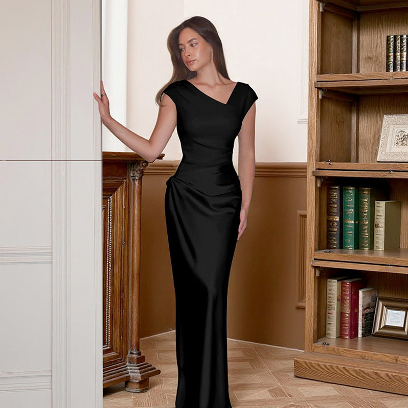 Damen elegantes langes Abendkleid mit figurbetonter Silhouette und extravagantem Rückenausschnitt