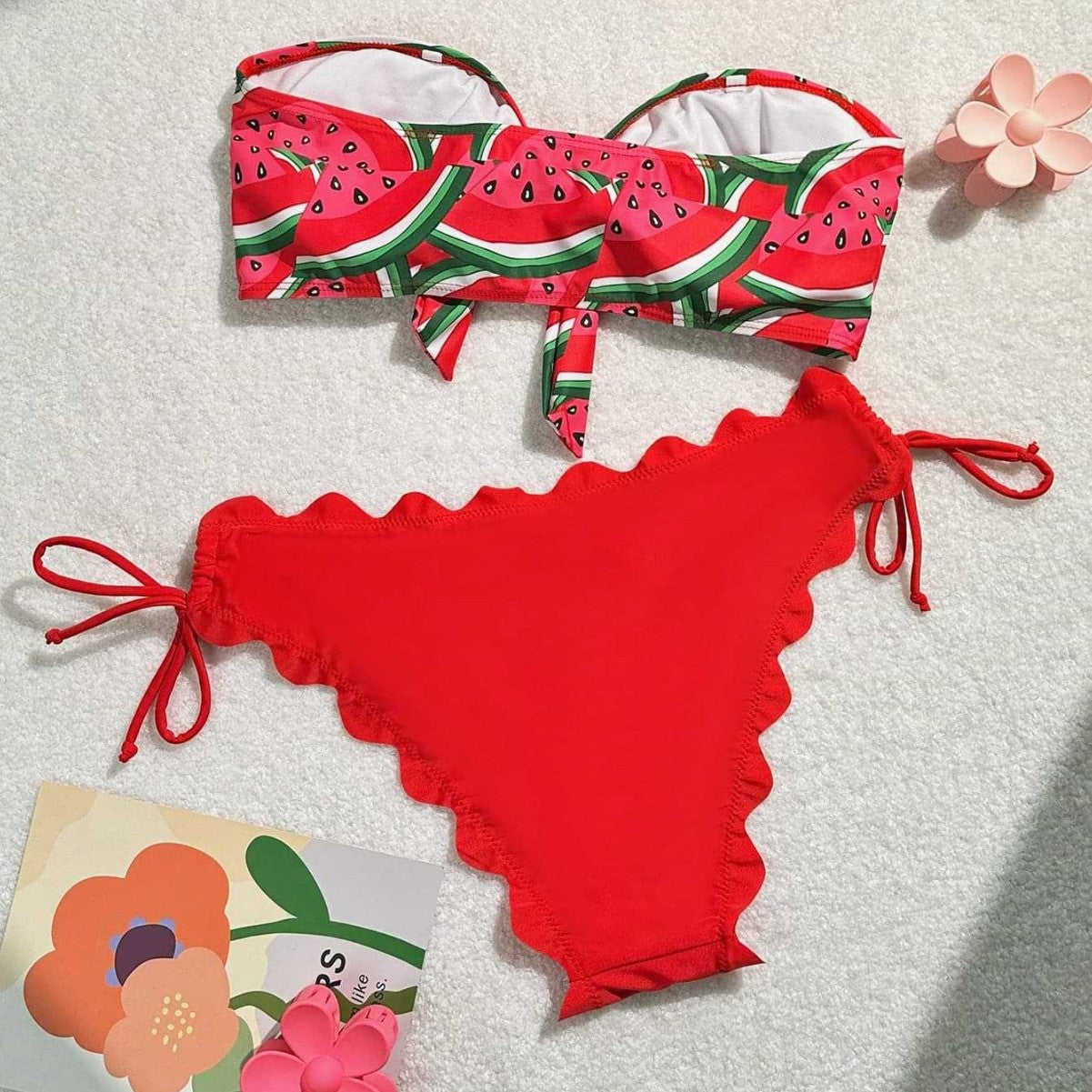 Damen Bandeau-Bikini mit verspieltem Knotendesign