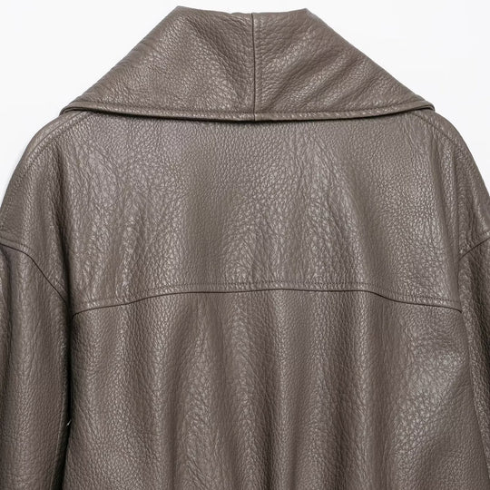Damen Kurze Taillierte Lederoptik-Jacke mit übergroßem Schalkragen und gerafftem Bund Shop Nory