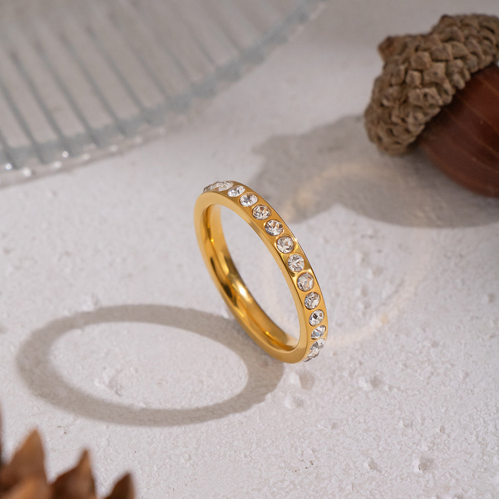 Damen Zirkonia Verlobungsring mit hypoallergenem Edelstahl Shop Nory