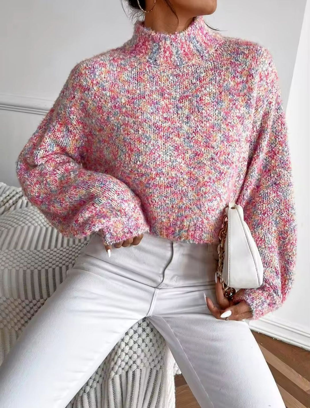 Damen Kurzgeschnittener Oversize-Pullover mit Stehkragen, mehrfarbigem Bouclé-Muster und Ballonärmeln Shop Nory