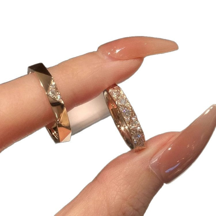 Damen eleganter geometrischer Ring aus poliertem Edelstahl Shop Nory