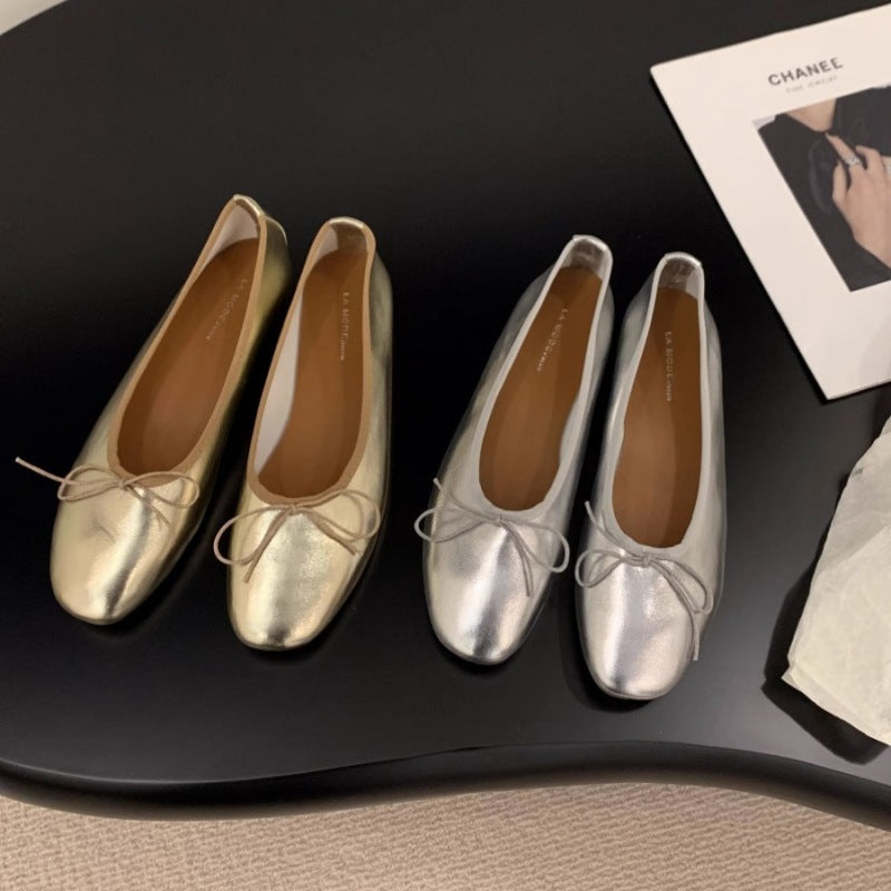 Damen Ballerinas mit funkelnder Metallic-Oberfläche und zartem Schleifendesign
