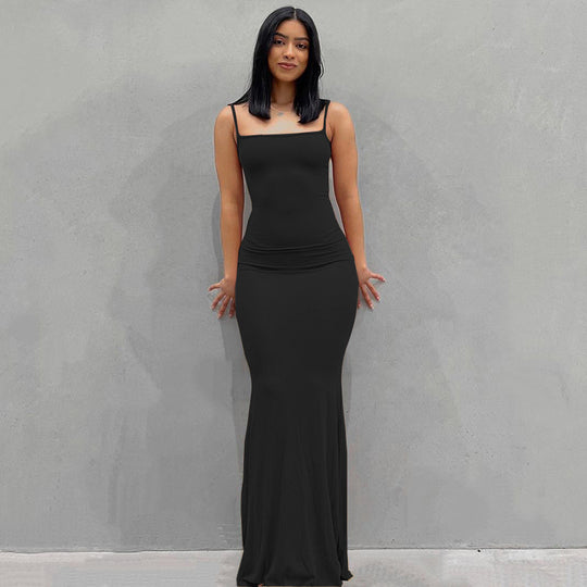 Damen Körperbetontes Maxi‑Jerseykleid mit taillierter Drapierung, langen Ärmeln und ausgestelltem Saum Shop Nory