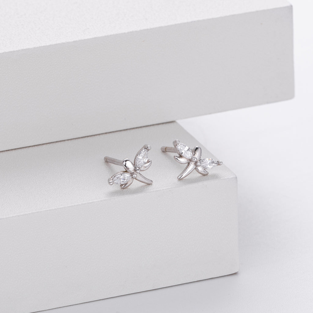 Damen Ohrstecker im eleganten Schmetterlingsdesign aus hochwertigem 925 Sterling Silber Shop Nory