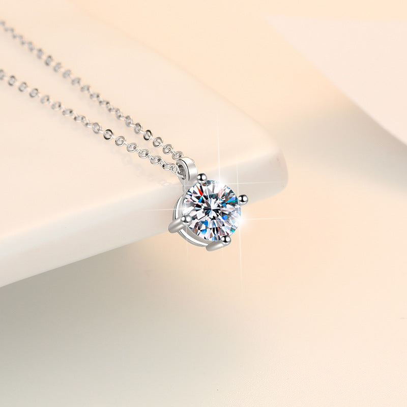 Damen elegante Halskette mit funkelndem Zirkonia-Anhänger Shop Nory