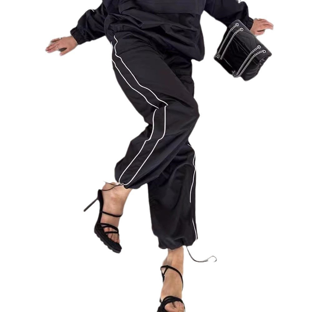 Damen Zweiteiliges Sportliches Jogging-Set mit halbem Reißverschluss, Paspelierung und elastischer Bundhose Shop Nory