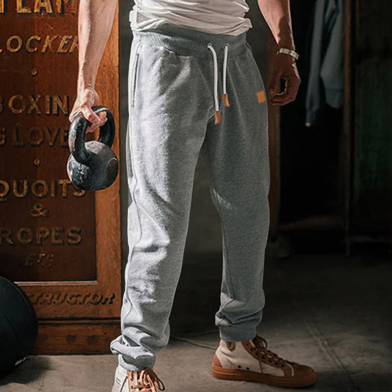 Herren Slim-Fit Jogginghose mit elastischem Bund, Kordelzug und schmalem Beinabschluss Shop Nory