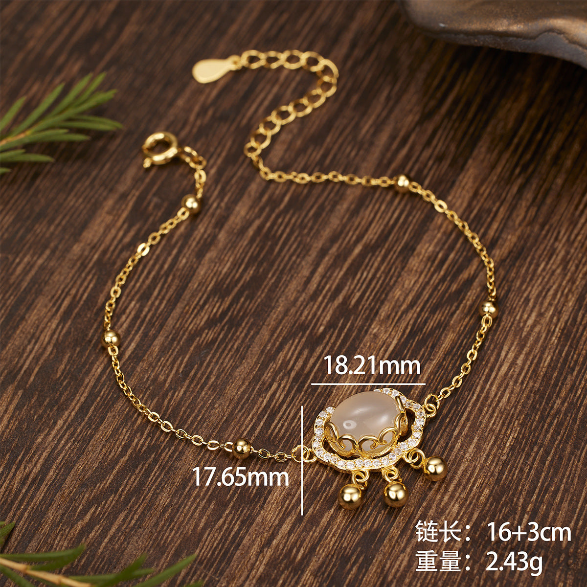 Damen zartes Armband mit funkelndem Edelstein und filigranen Details Shop Nory