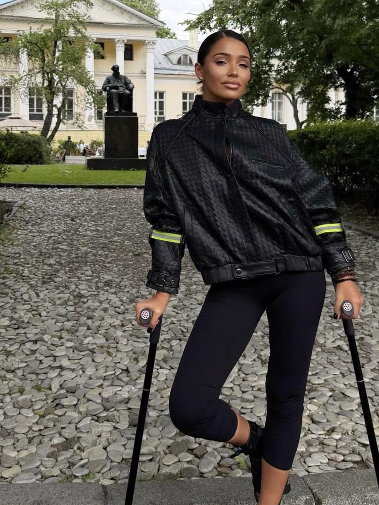 Damen Boxy-Outdoor-Bomberjacke mit hohem Kragen und reflektierenden Bündchen Shop Nory