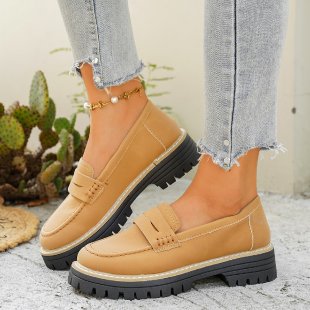 Damen Klassische Loafer mit robuster Profilsohle und gepolstertem Komfortfußbett Shop Nory