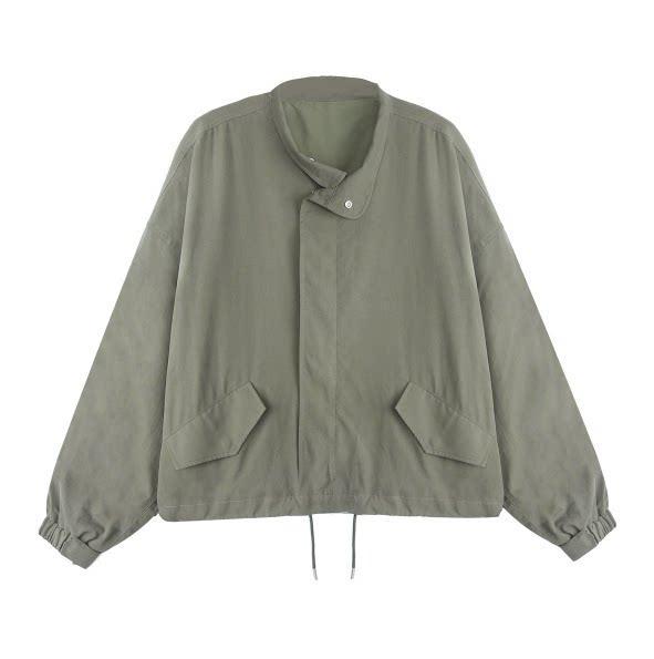 Damen Boxy-Kurzjacke im Oversize-Schnitt mit Stehkragen, Tunnelzugsaum und Klappentaschen Shop Nory