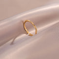 Damen Offener Ring mit elegantem Wellendesign und funkelnden Zirkonia Shop Nory