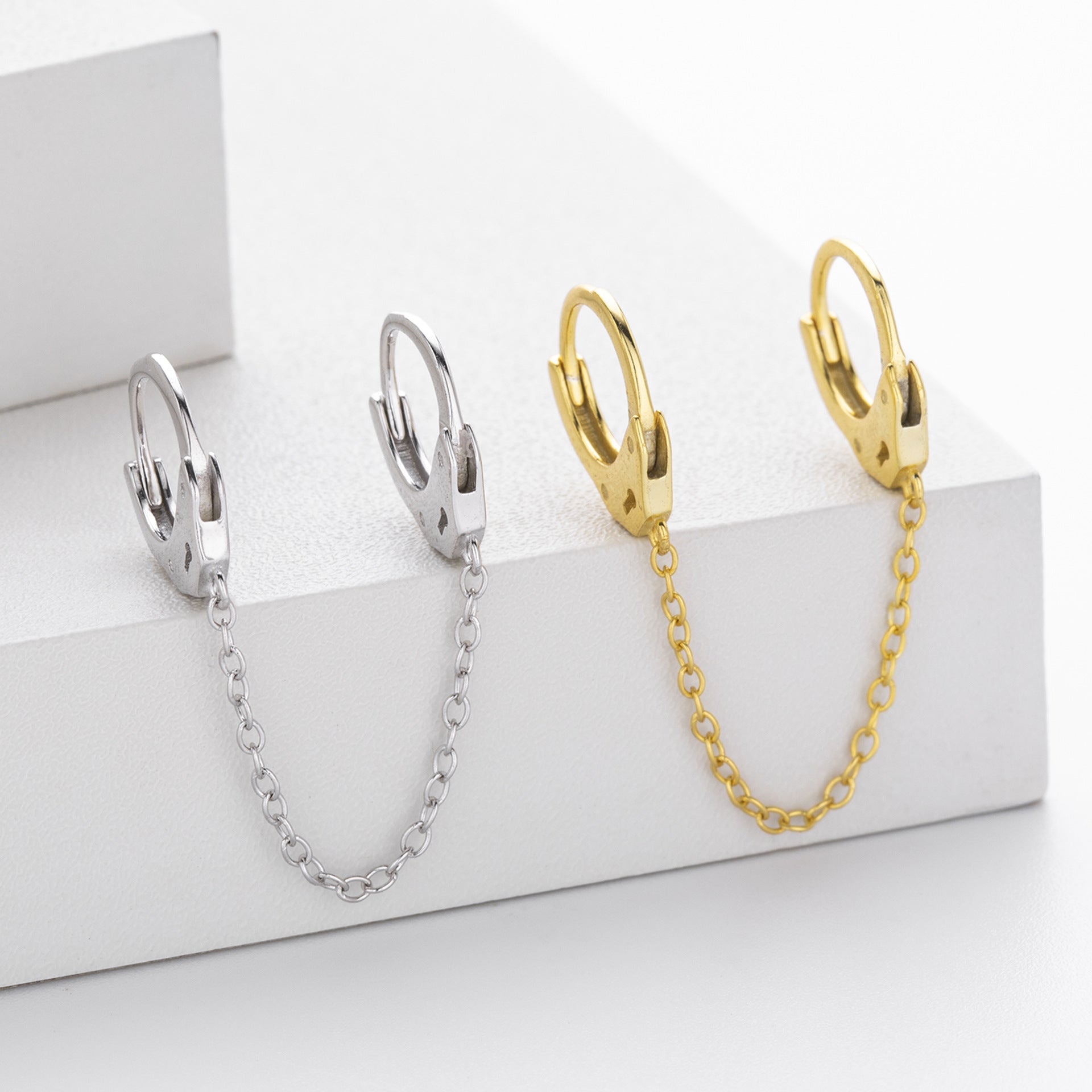 Damen Ohrhänger mit Kettenanhänger im modernen Design Shop Nory