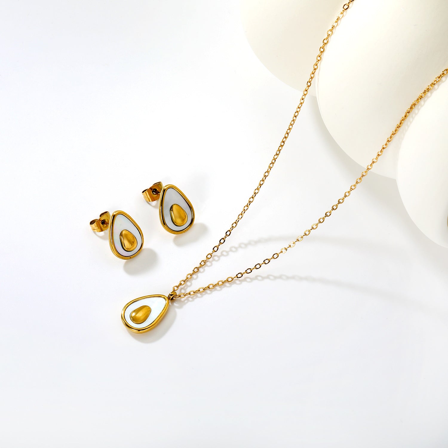 Damen Schmuckset mit luxuriösem Tropfenanhänger und passendem Ohrstecker Shop Nory