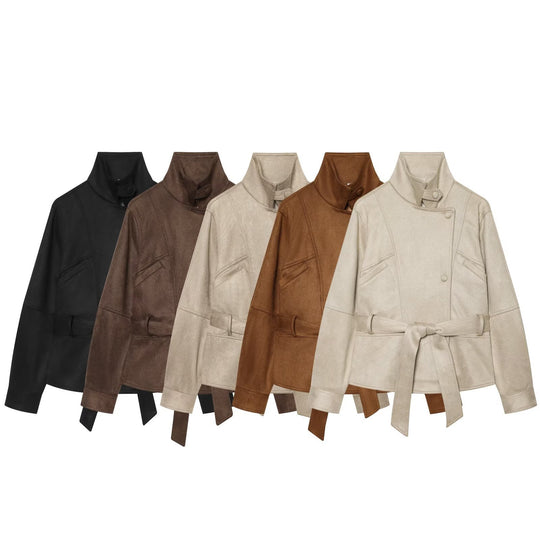 Damen Taillierte Kurzjacke aus weichem Veloursimitat mit asymmetrischer Knopfleiste und Bindegürtel Shop Nory