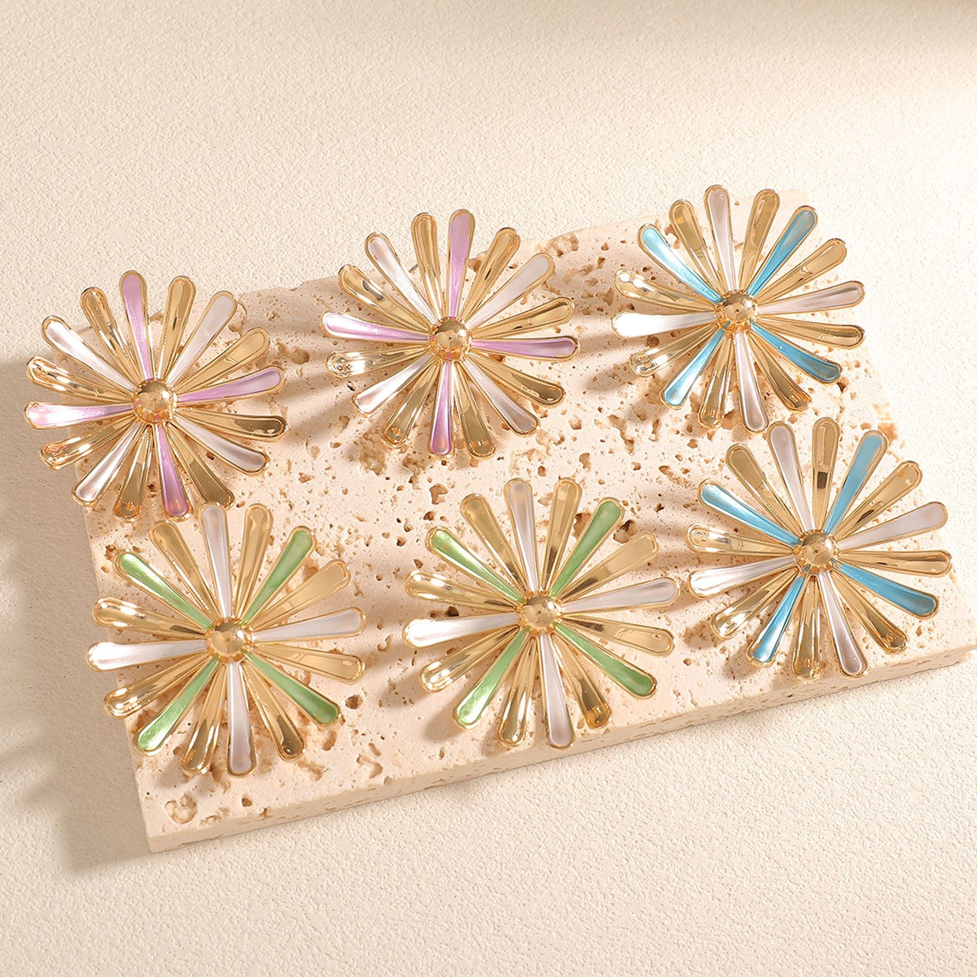 Damen Ohrringe im floralen Sonnenblumen-Design Shop Nory