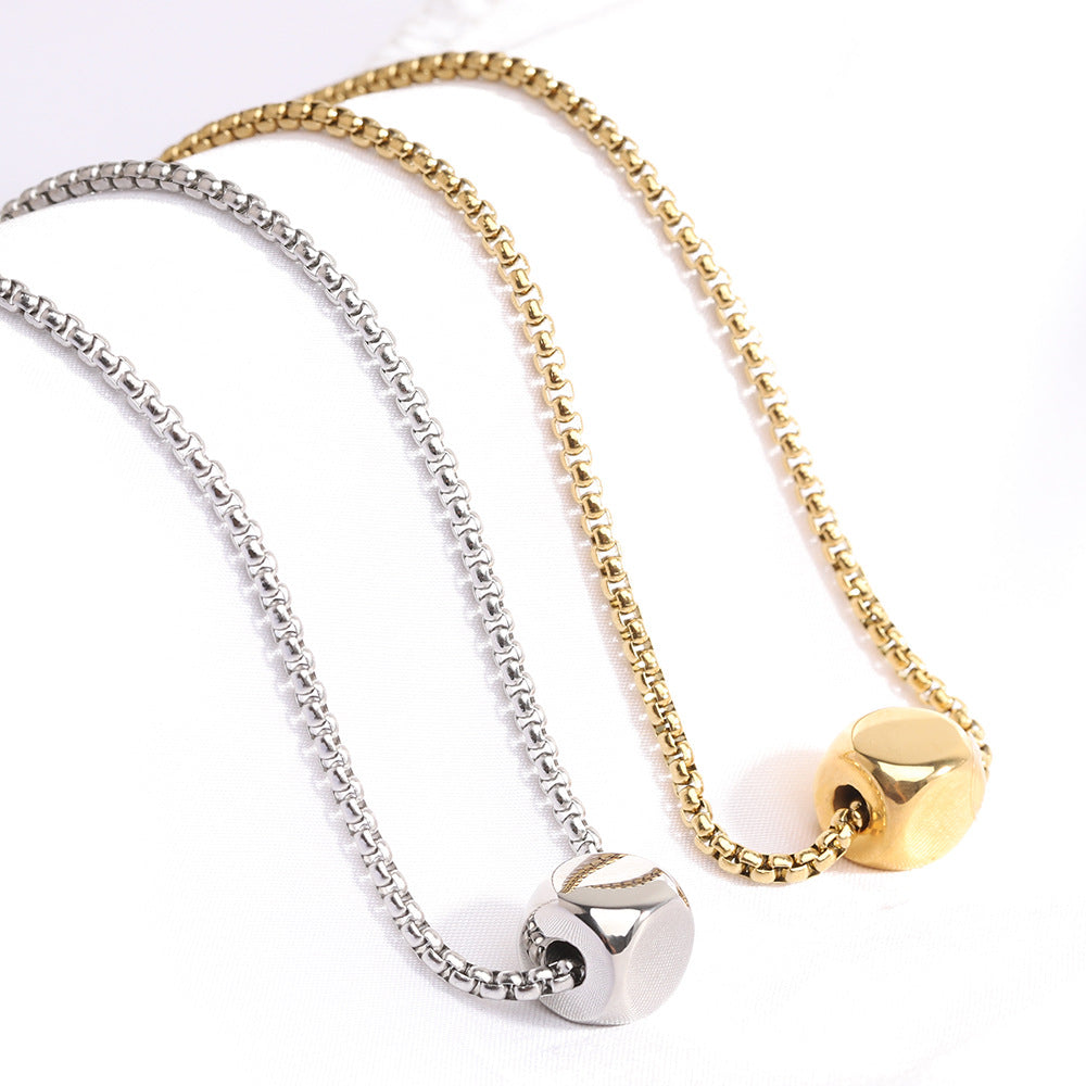 Damen Halskette mit modernem, kubischem Anhänger aus hochwertigem Edelstahl Shop Nory