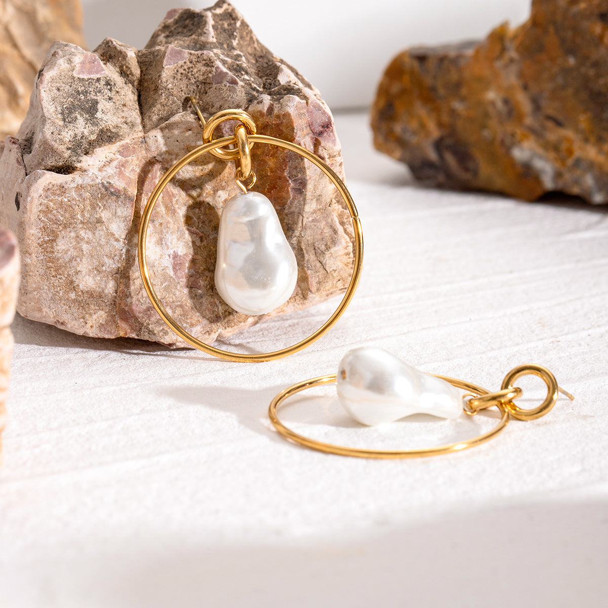 Damen Ohrhänger mit elegantem Ring und feinen Perlenakzenten Shop Nory