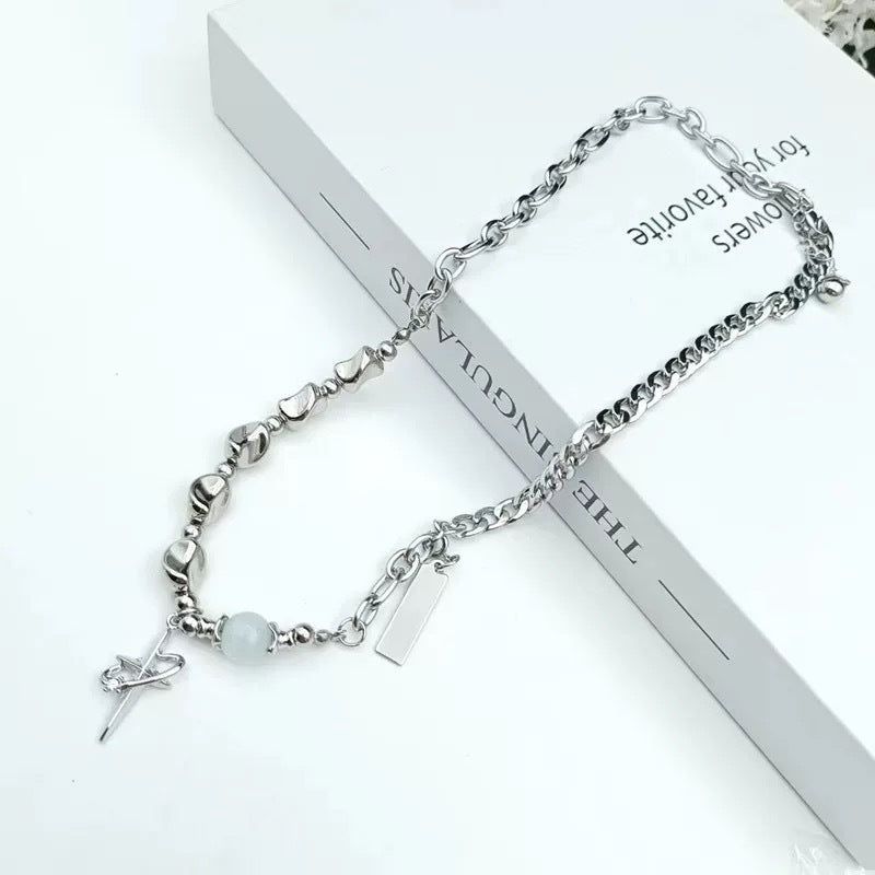 Damen Halskette mit modernem Mix aus Metall- und Edelsteinelementen Shop Nory