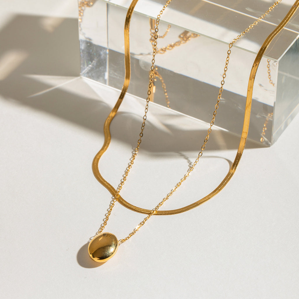 Damen Halskette mit doppeltem Design und goldenem Anhänger Shop Nory