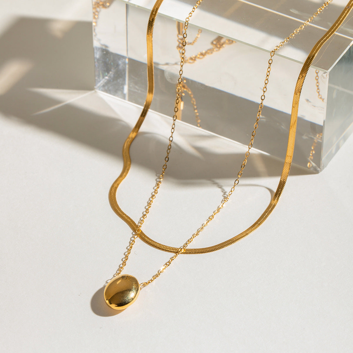 Damen Halskette mit doppeltem Design und goldenem Anhänger Shop Nory