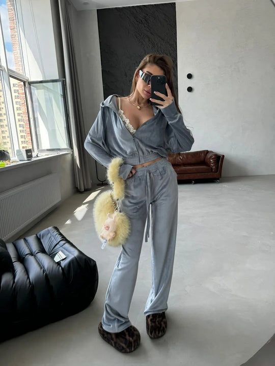 Damen luxuriöser Samt Zweiteiler Jogginganzug mit Cropped Reißverschluss und weiten Hosen Shop Nory